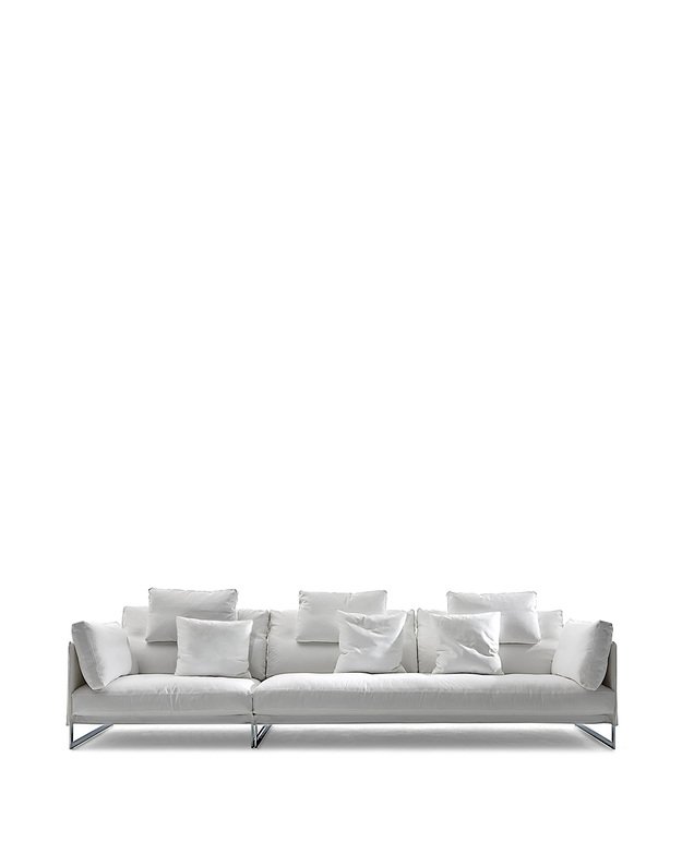 LIVINGSTON SOFA by Giuseppe Viganò