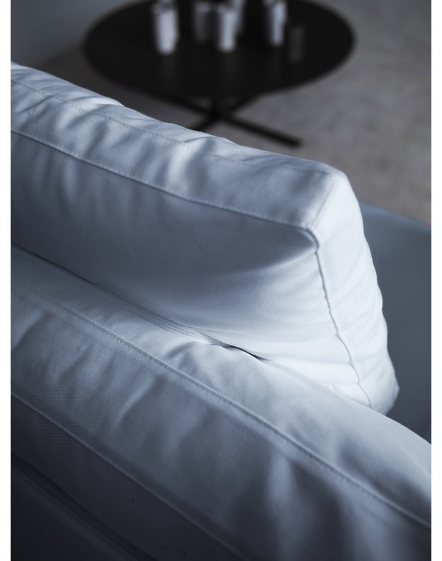 LIVINGSTON SOFA by Giuseppe Viganò 4