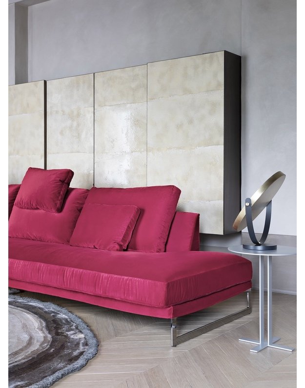 LIVINGSTON SOFA by Giuseppe Viganò 3