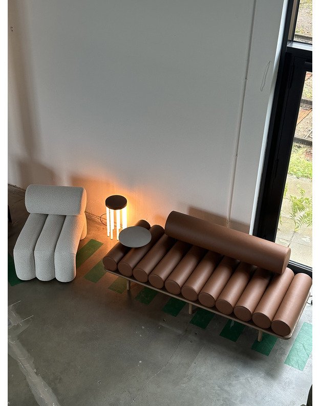 FIVE TO NINE SOFA by Studiopepe | expo 1