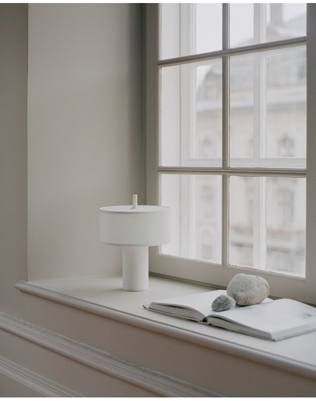 PORTABLE TABLE LAMP MARGIN | white 4