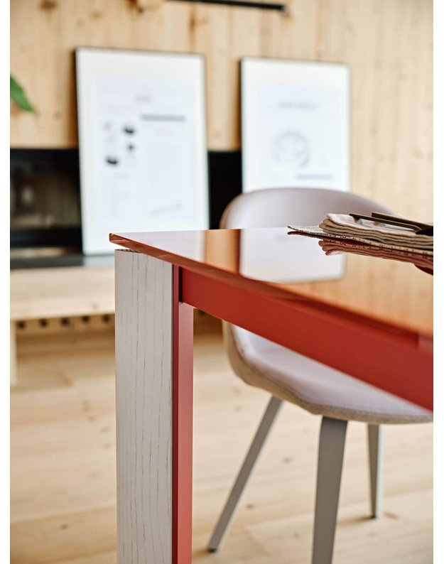 STALAS BLADE VENEER | +dydžiai