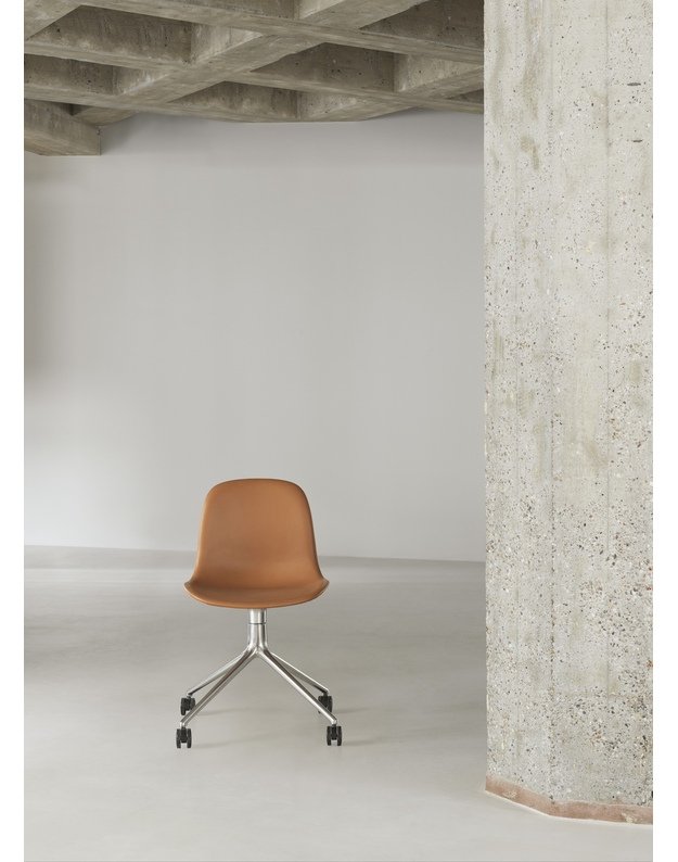 FORM CHAIR SWIVEL 4W UPHOLSTERY | +colours