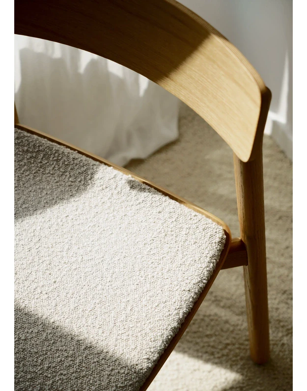 KĖDĖ ARCHE SOFT | Natural Oak 