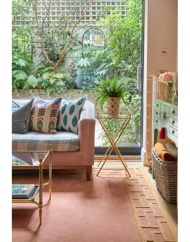 ALICE CRAWLEY INDOCINE MELLOW ROSE kilimas
