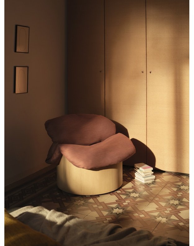LOBO ARMCHAIR by Raw-Edges