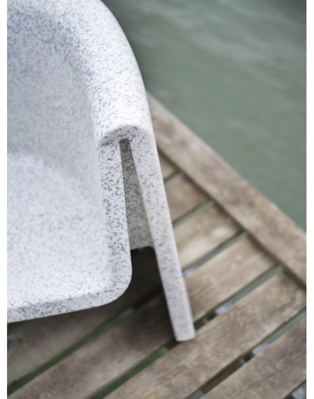 BIT LOUNGE CHAIR | White 7