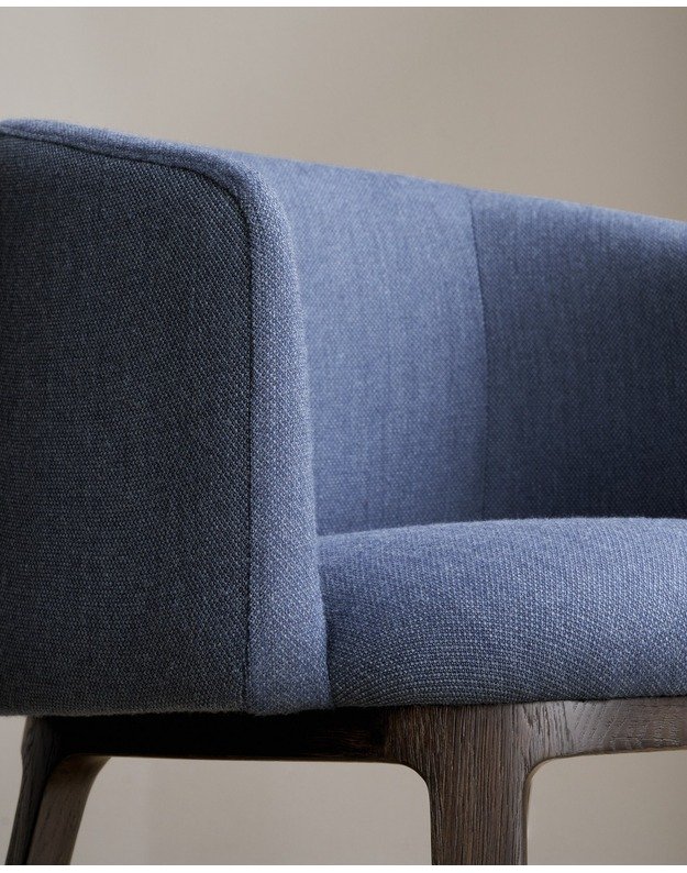 EVENT V1 CHAIR by Tristan Lohner 3