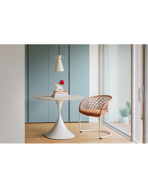 TABLE LEO | +colours 4