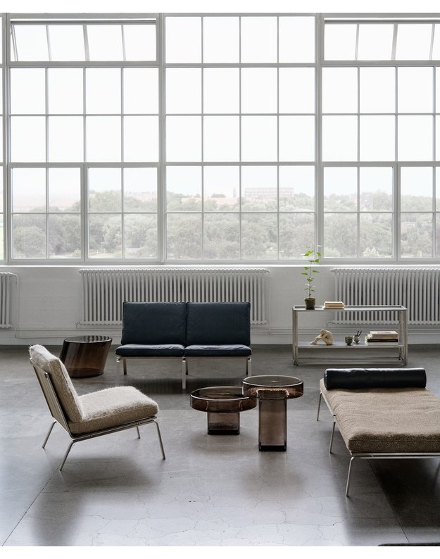 NAKED COFFEE TABLE | Smoke 3