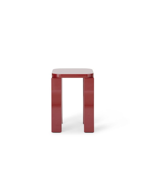 STALIUKAS / TABURETĖ ATLAS | Lacquered Burgundy