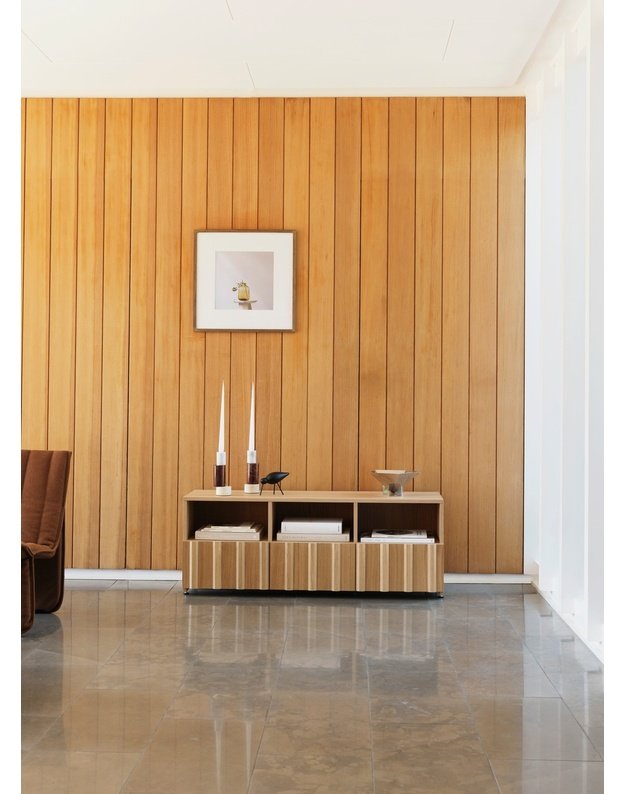 RIB SIDEBOARD LOW HYBRID | Oak