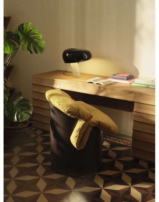LOBO CHAIR by Raw-Edges