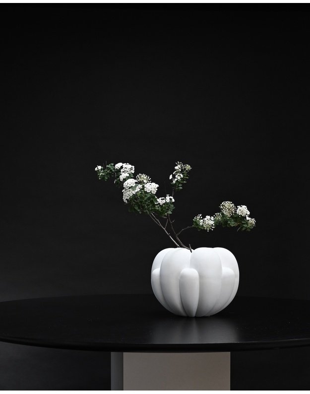 BLOOM VASE PETIT | Bone White