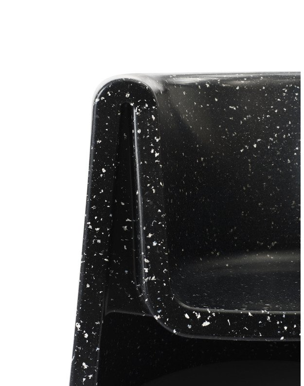 BIT LOUNGE CHAIR | White 12