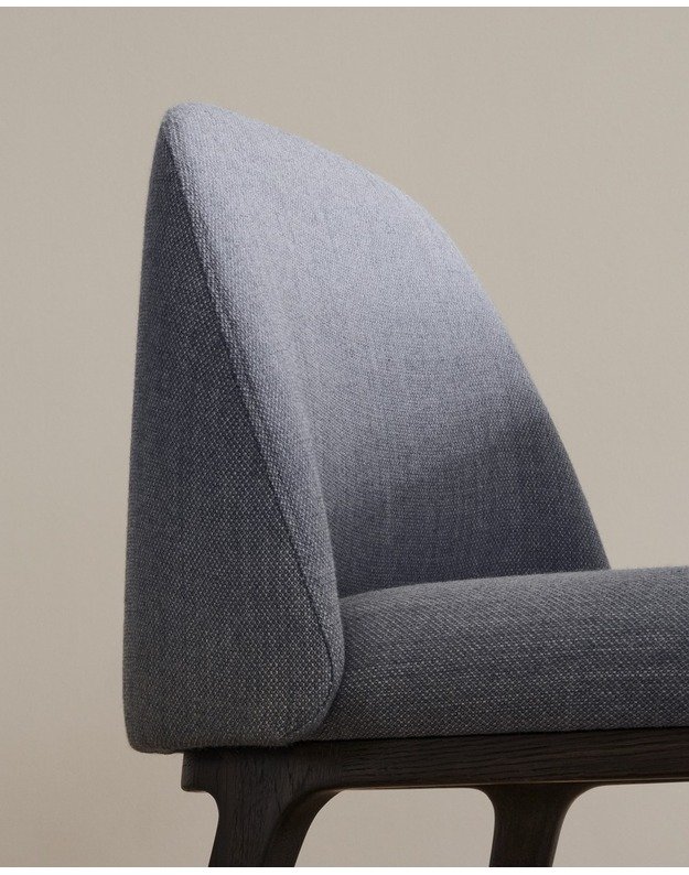 EVENT V1 CHAIR by Tristan Lohner 3