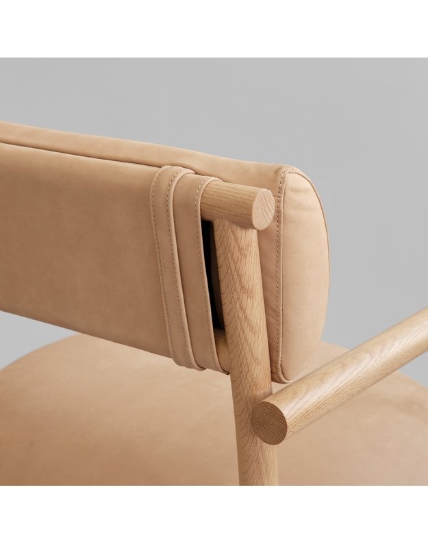 NAMA LOUNGE CHAIR | Nubuck 6