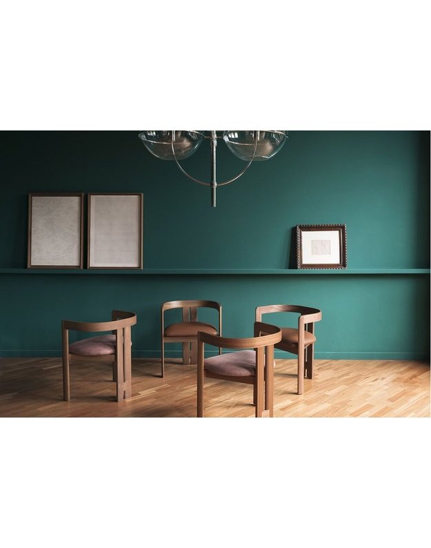 KĖDĖ PIGRECO by Tobia Scarpa | Walnut frame | Guarana leather | 1 vnt.