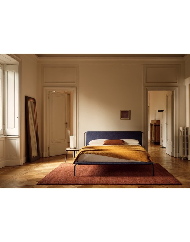 LOVA BEND - e | Fabric 4