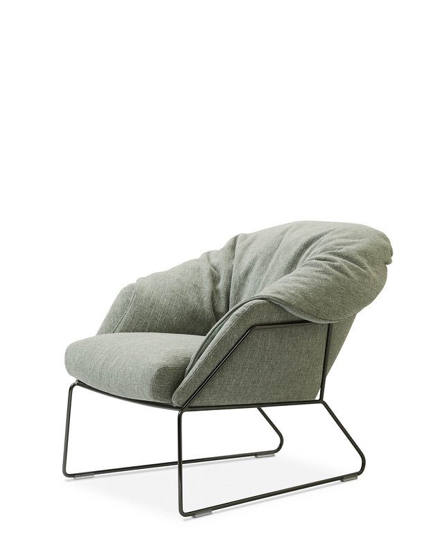 NEW YORK CURVE ARMCHAIR by Sergio Bicego