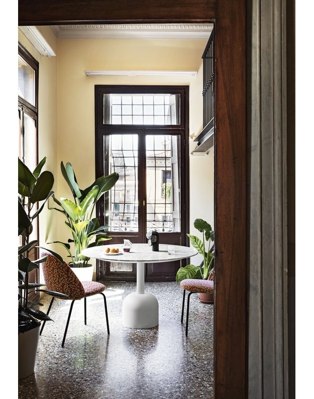 ILLO TABLE | +sizes 6