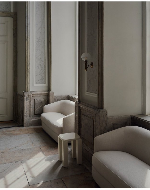 STALIUKAS / TABURETĖ ATLAS | Lacquered Creme