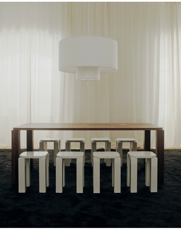STALIUKAS / TABURETĖ ATLAS | Lacquered Creme