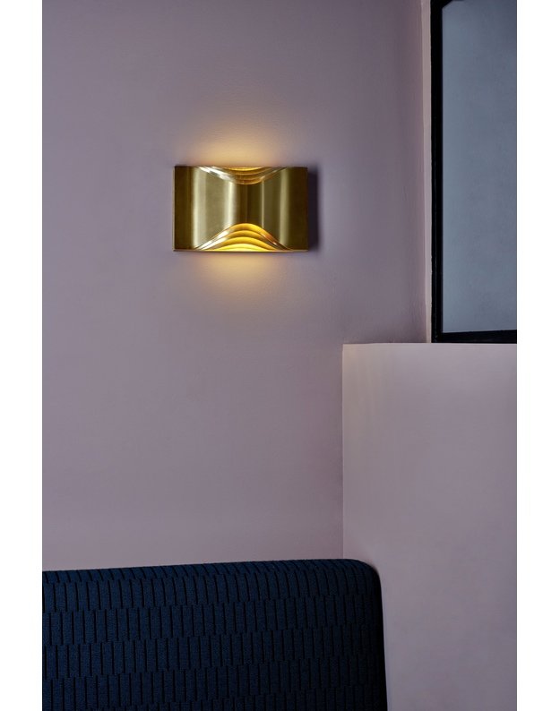 RESPIRO WALL LAMP | +sizes