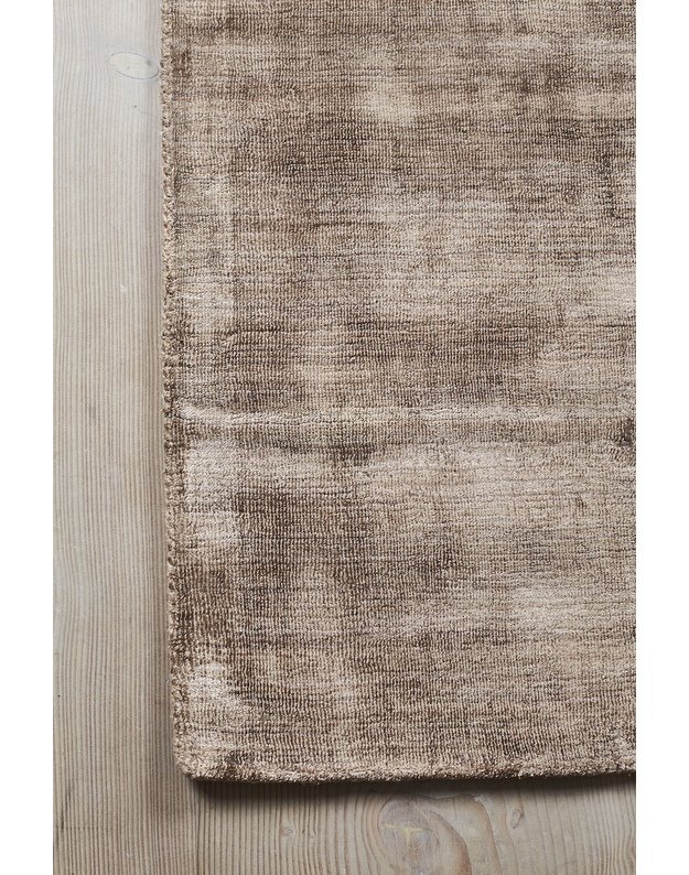 KARMA NOUGAT BROWN rug