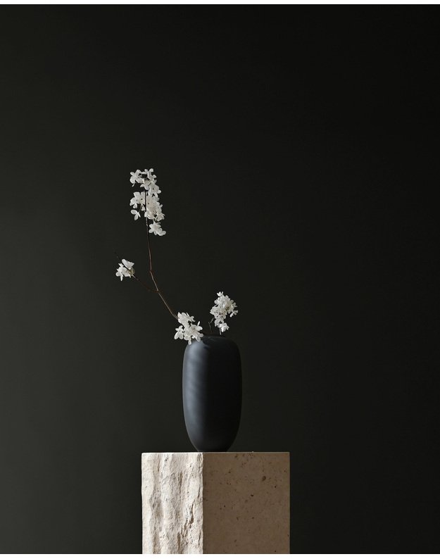 SUNAO VASE SLIM MINI | Black 4