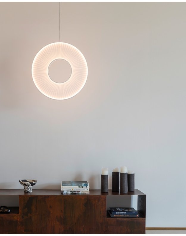 IRIS VERTICAL PENDANT LAMP | +sizes 6