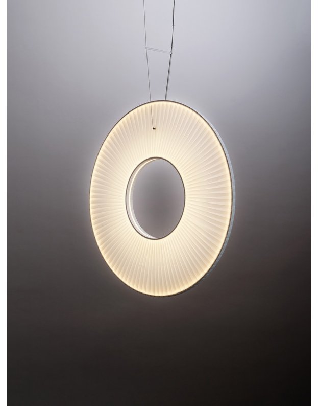 IRIS VERTICAL PENDANT LAMP | +sizes 7