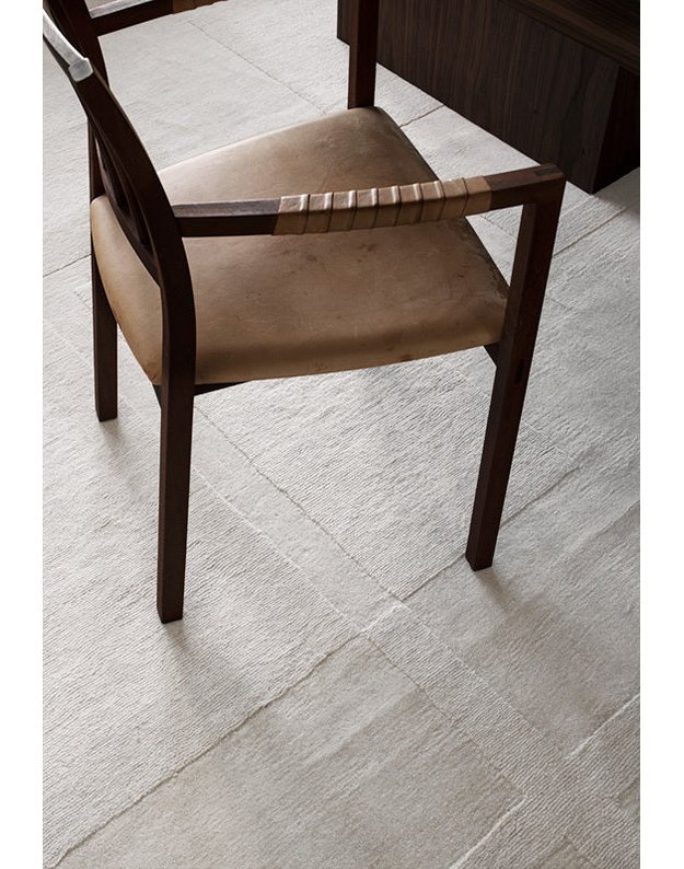 SWEDISH GRACE BONE WHITE kilimas