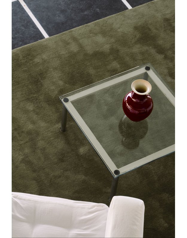 SOLID WOOL CAPULET OLIVE kilimas