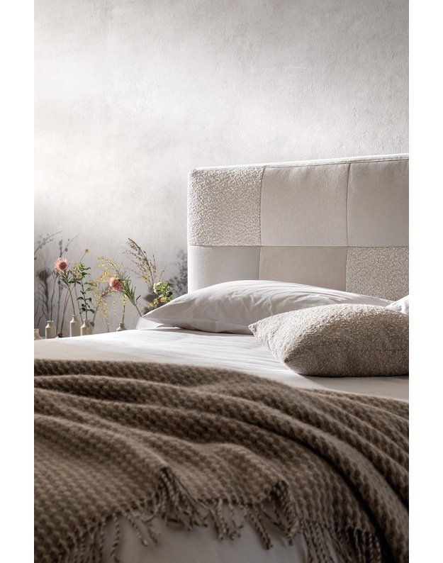 BED ESSENTIAL