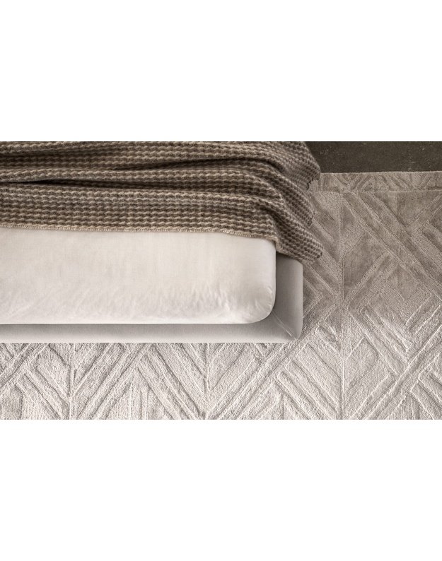 BED ESSENTIAL
