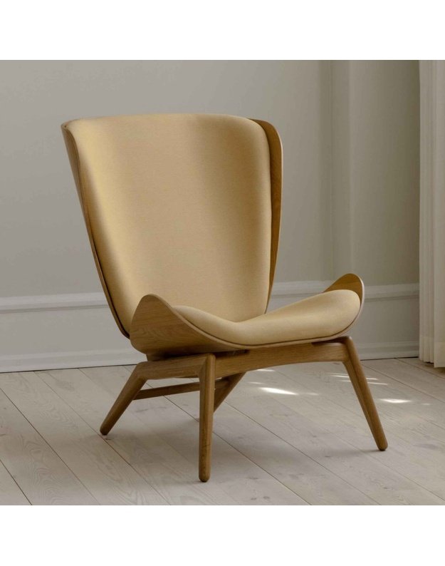 THE READER LOUNGE CHAIR