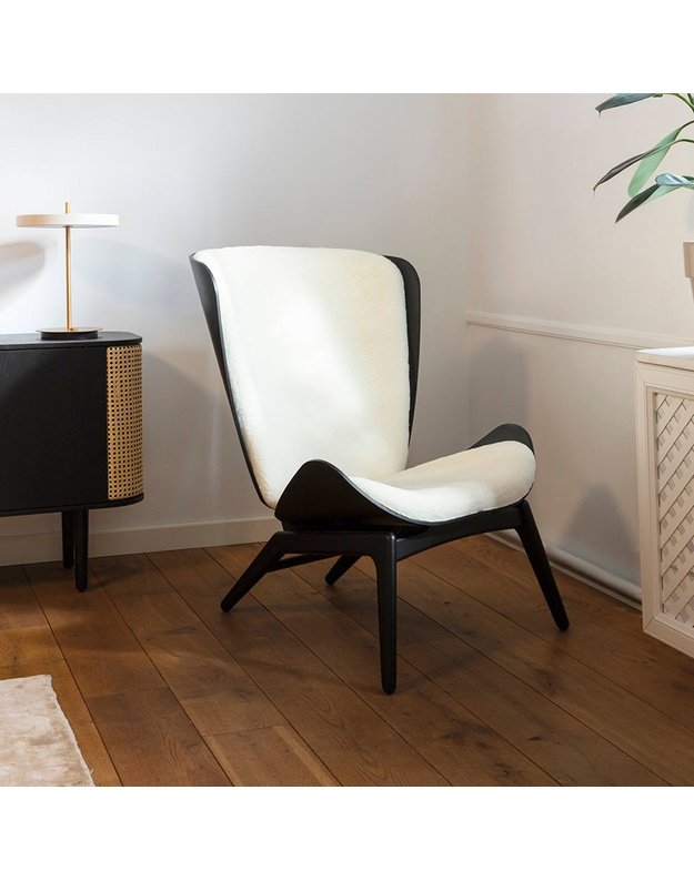 THE READER LOUNGE CHAIR