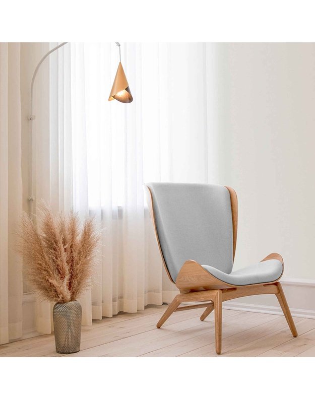 THE READER LOUNGE CHAIR