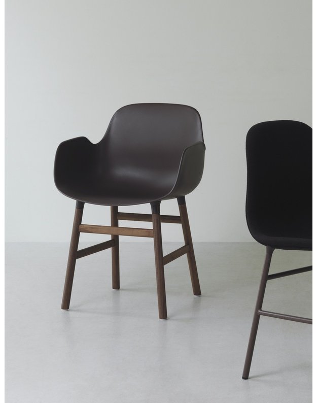 FORM ARMCHAIR WOOD | +colours