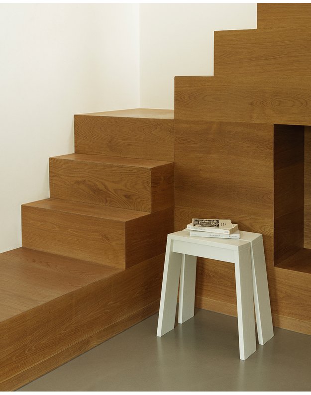 LET STOOL | +colours 4