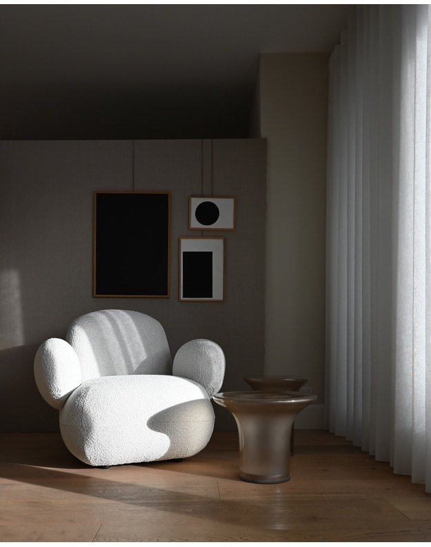 TRUMPET TABLE LOW | Smoked Desert 1