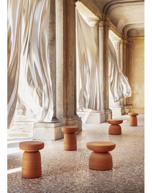 TOTOTO COFFEE TABLE | +sizes 5