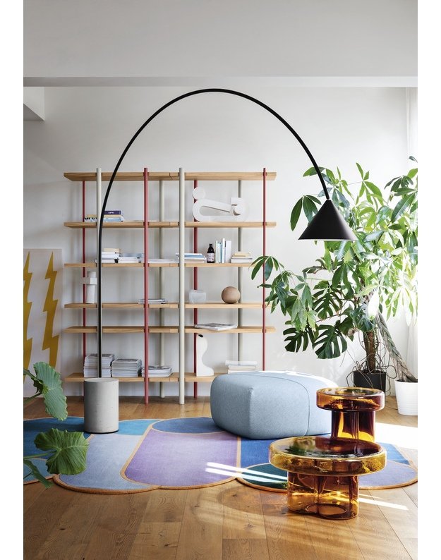 PASTATOMAS ŠVIESTUVAS OZZ FLOOR  2