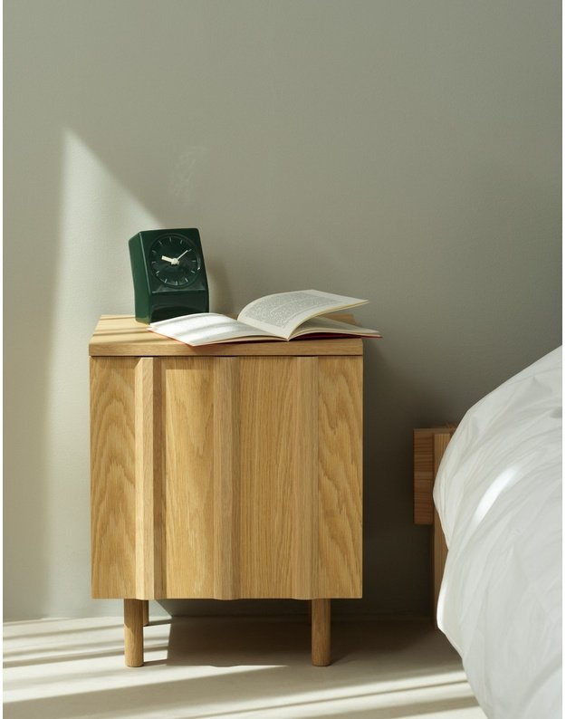 RIB BEDSIDE TABLE | Oak