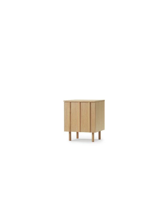 RIB BEDSIDE TABLE | Oak