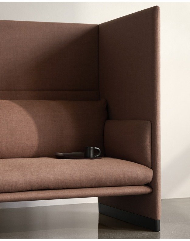 CASE SOFA by Sebastian Herkner | High Back