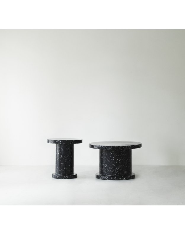 BIT BLACK SIDE TABLE 