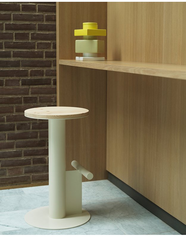 BARO KĖDĖ POLE | +spalvos 2