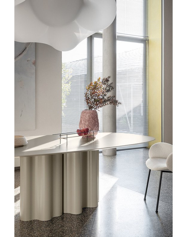 STALAS TEATRO MAGICO UNITED by 967 Arch | +dydžiai 4